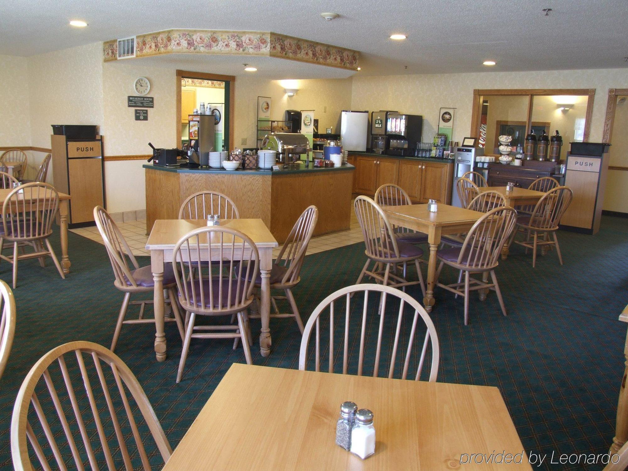 Country Inn & Suites By Radisson, Mason City, Ia Exterior photo